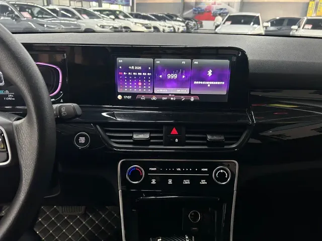 Kia Seltos — Фото автомобиля 9