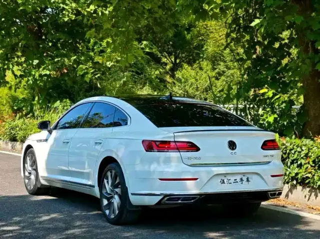 Volkswagen CC — Фото автомобиля 16