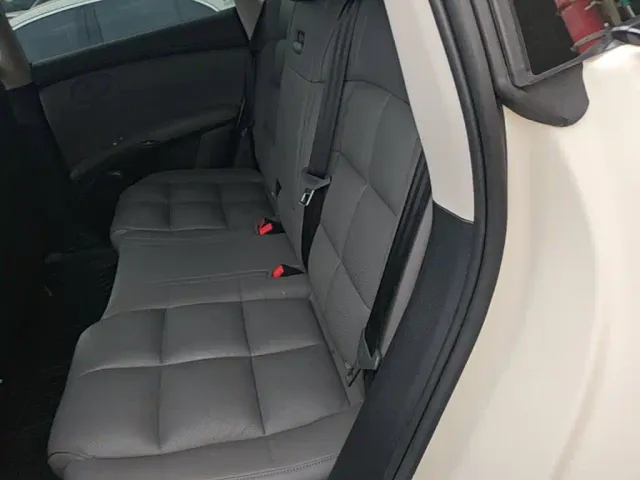 IM Motors LS6 — Фото автомобиля 16