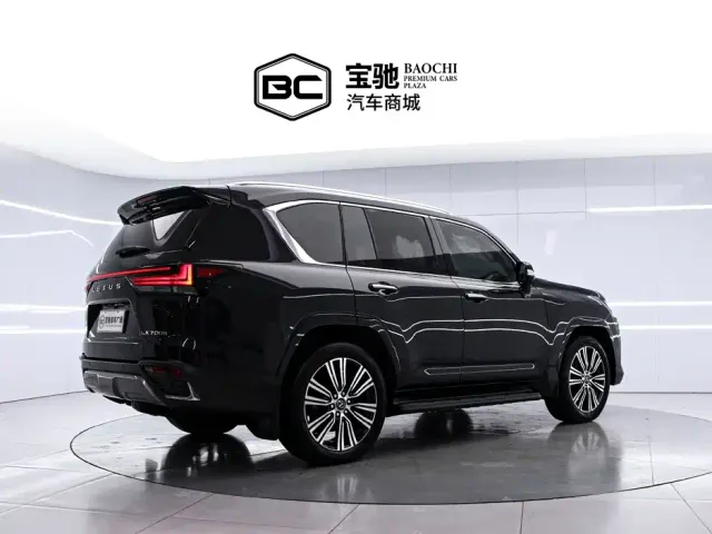 Lexus LX — Фото автомобиля 3