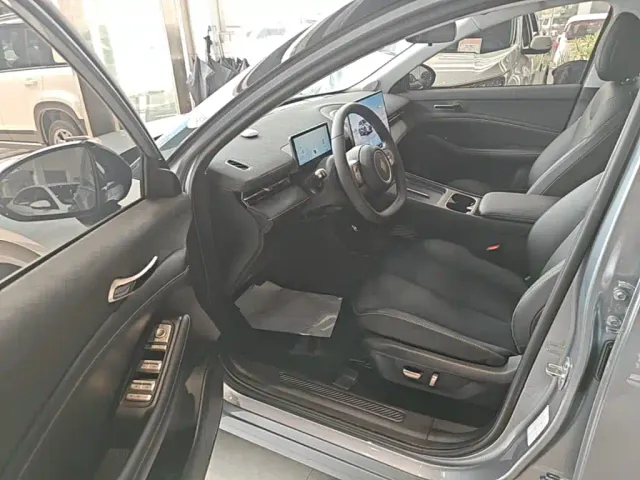 Baojun Baojun Yunhai 2024 500km Pure Electric — Фото автомобиля 15