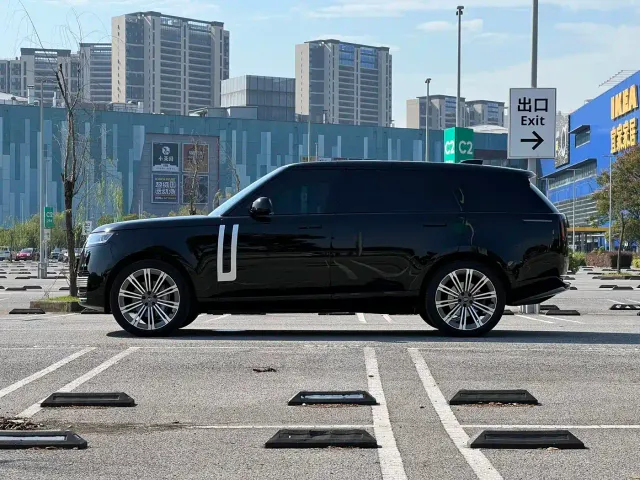 Land Rover Range Rover — Фото автомобиля 4