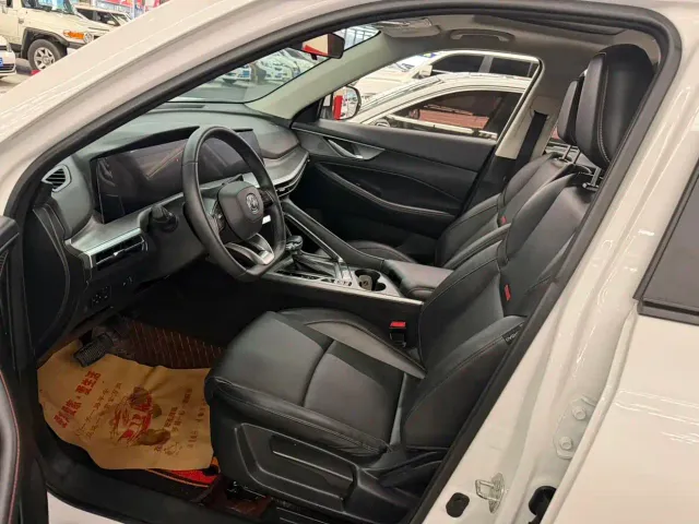 Changan CS35 Plus — Фото автомобиля 7