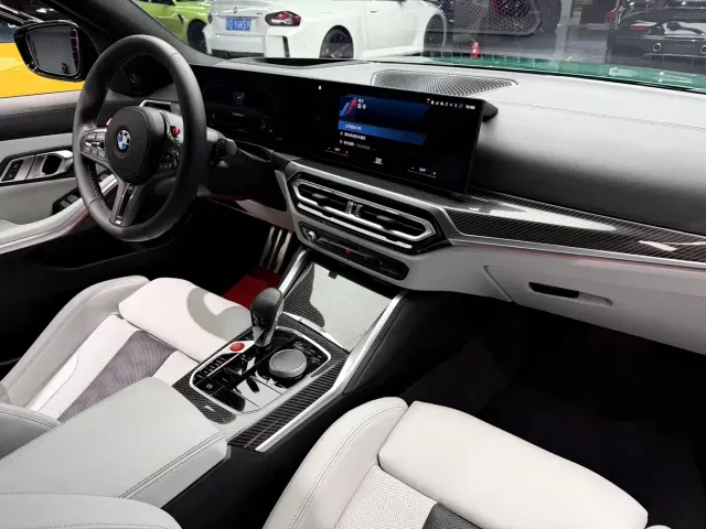 BMW M3 — Фото автомобиля 11