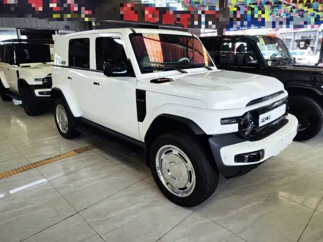 iCAR V23 — Фото автомобиля 3