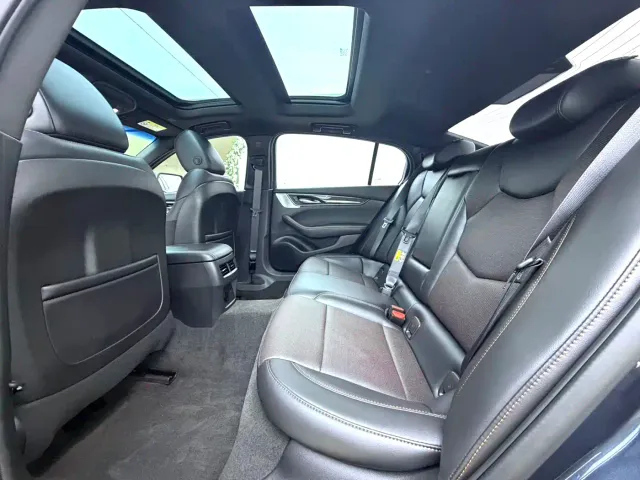 Cadillac CT5 — Фото автомобиля 5