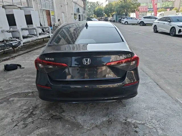 Honda Civic — Фото автомобиля 5
