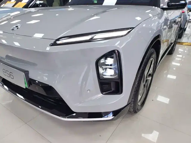Nio ES6 — Фото автомобиля 23