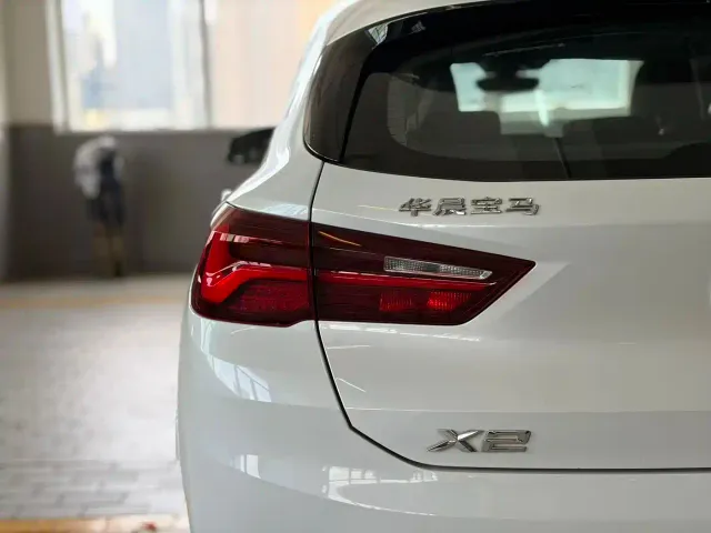 BMW X2 — Фото автомобиля 9