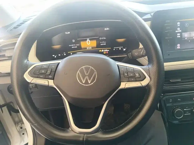Volkswagen Tharu — Фото автомобиля 10