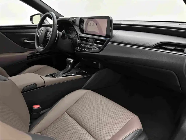 Lexus ES — Фото автомобиля 17