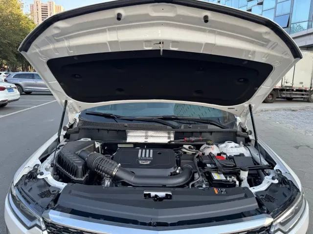 Cadillac XT6 — Фото автомобиля 16