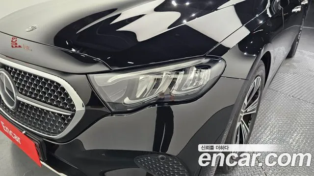 Mercedes-Benz E-Class — Фото автомобиля 21