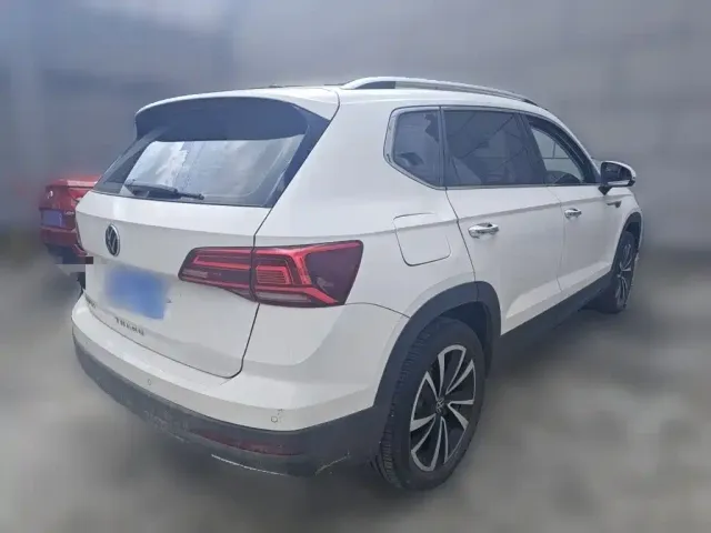Volkswagen Tharu — Фото автомобиля 4