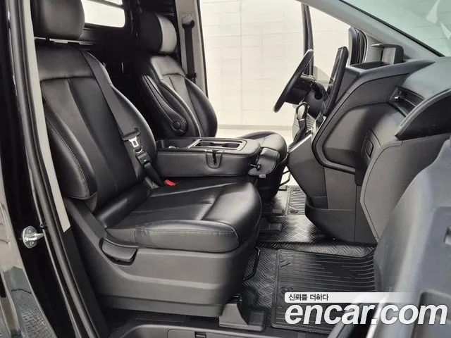 Hyundai Staria Staria Карго 3 места — Фото автомобиля 14