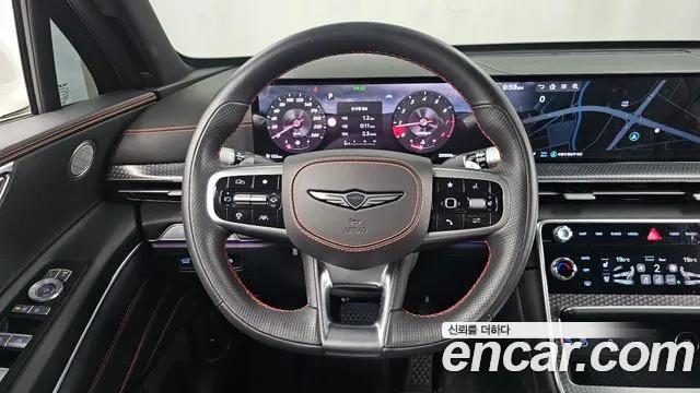 Genesis GV80 — Фото автомобиля 12