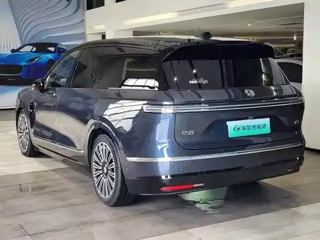 Nio ES8 — Фото автомобиля 9