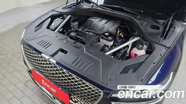 Genesis GV70 — Фото автомобиля 6