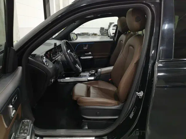 Mercedes-Benz GLB-Class — Фото автомобиля 10