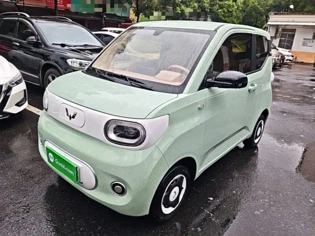 Фотография автомобиля — Wuling Hongguang Mini EV