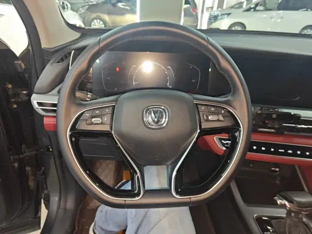 Changan CS75 Plus — Фото автомобиля 10