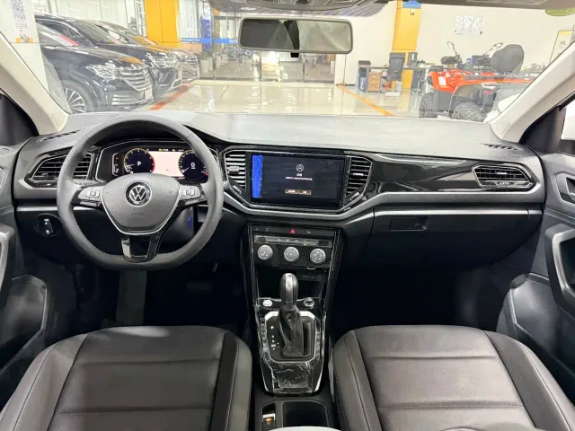 Volkswagen Volkswagen T-ROC 2022 280TSI DSG 2WD Comfort PLUS — Фото автомобиля 12