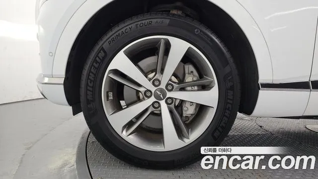 Genesis GV80 — Фото автомобиля 5