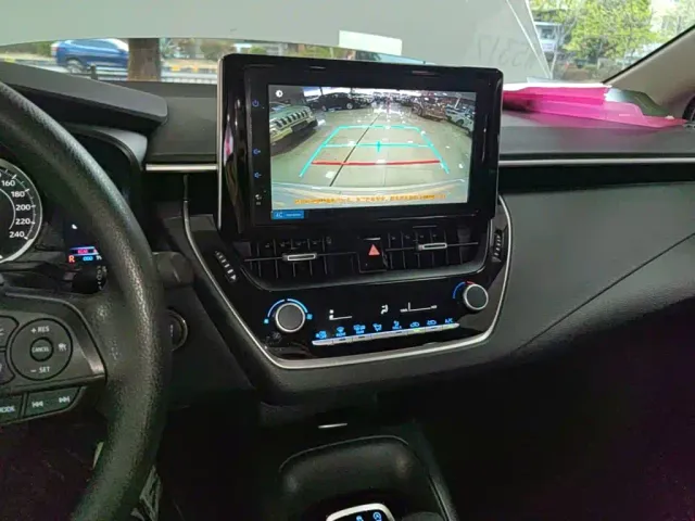 Toyota Corolla — Фото автомобиля 12