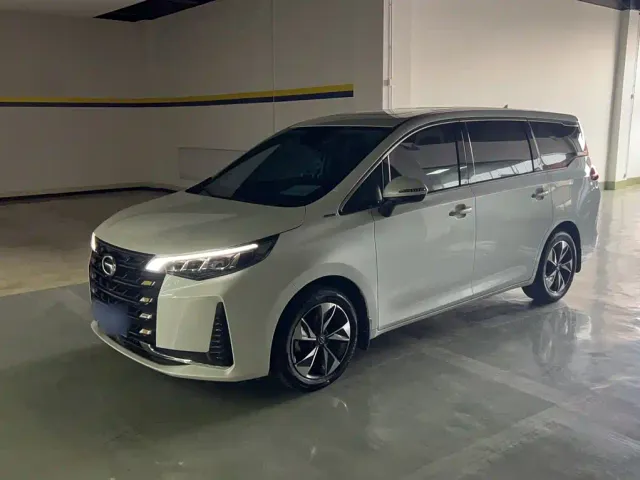 Фотография автомобиля — GAC Trumpchi M6