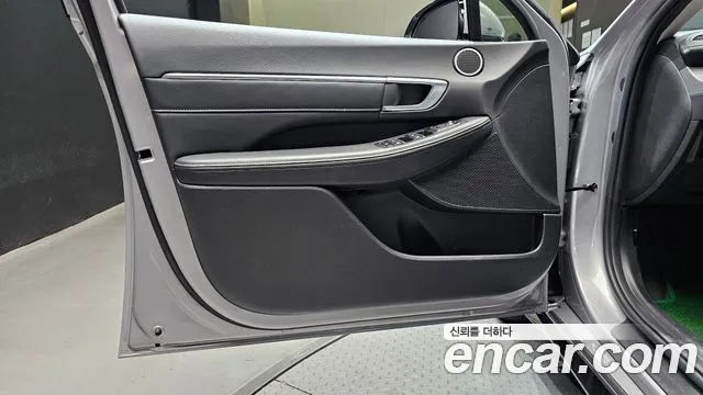 Hyundai Sonata Sonata Edge(DN8) 2.0 LPG(Коммерческий) — Фото автомобиля 24