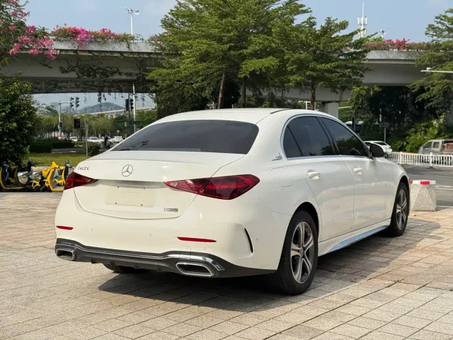 Mercedes-Benz C-Class — Фото автомобиля 10