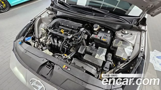 Hyundai Avante CN7 — Фото автомобиля 9