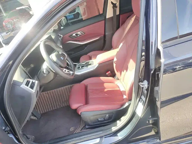 BMW 3 Series — Фото автомобиля 14