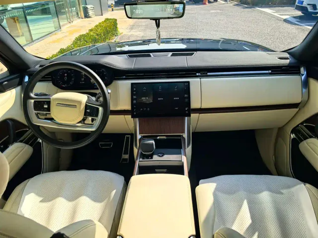 Land Rover Range Rover — Фото автомобиля 7