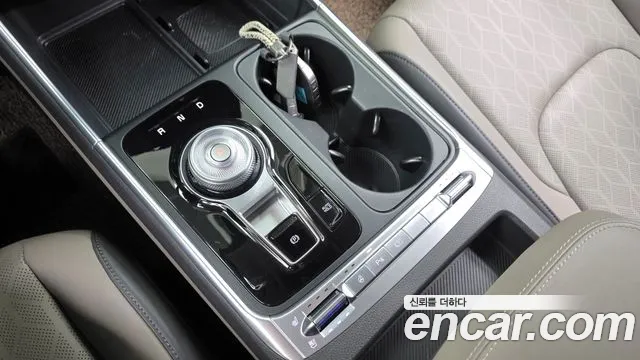 Kia Carnival 4th Gen — Фото автомобиля 12