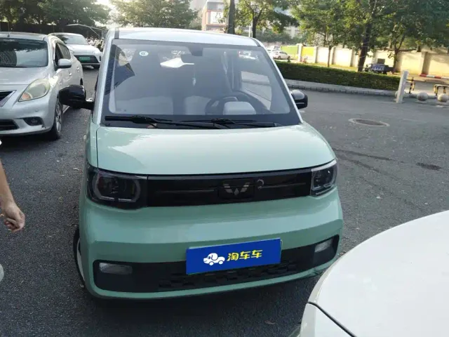 Wuling Hongguang Mini EV — Фото автомобиля 2
