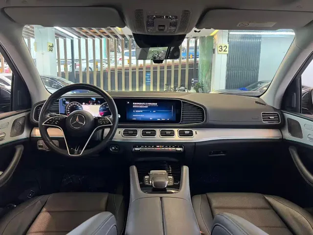 Mercedes-Benz GLE-Class — Фото автомобиля 17