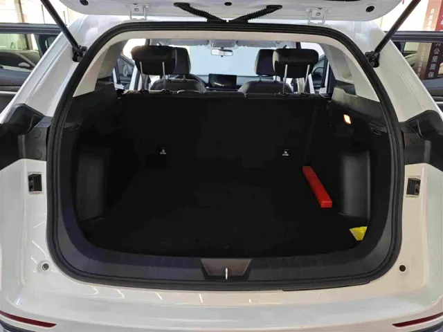 Haval H6 — Фото автомобиля 8
