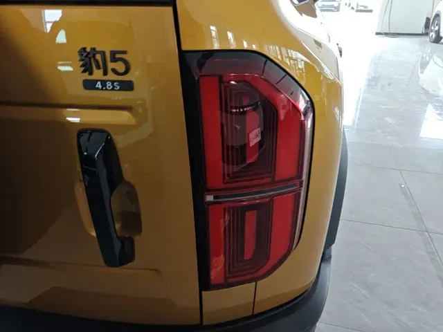 BYD FangChengBao Leopard 5 — Фото автомобиля 7