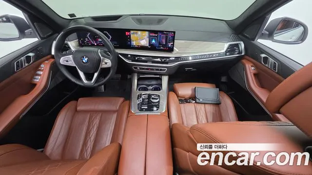 BMW X7 G07 — Фото автомобиля 10