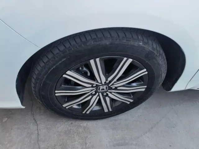 Honda Odyssey — Фото автомобиля 6