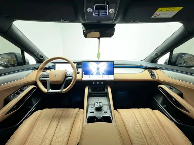 BYD Song L EV — Фото автомобиля 8