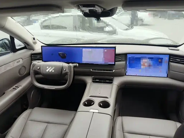 IM Motors LS6 — Фото автомобиля 12
