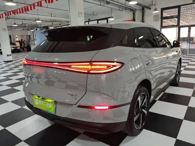BYD Sealion 06 — Фото автомобиля 6