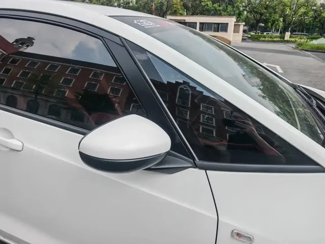 Honda Fit — Фото автомобиля 14