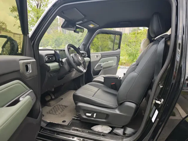 Baojun Yep — Фото автомобиля 8