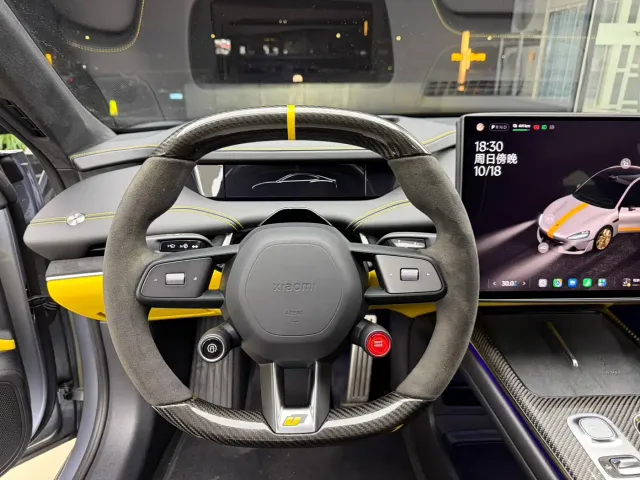 Xiaomi SU7 Ultra — Фото автомобиля 7