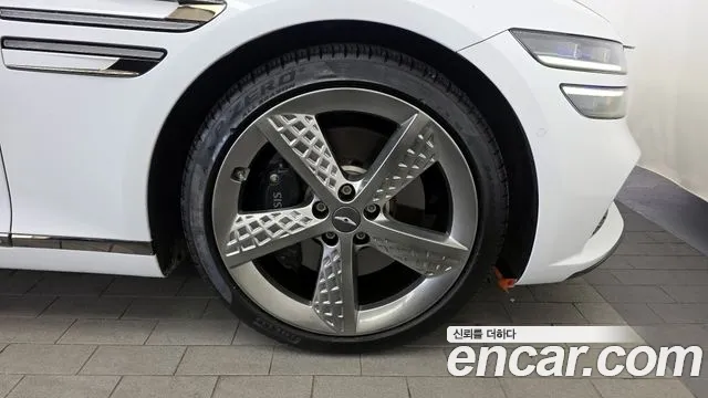 Genesis G80 Бензин 2.5 турбо AWD — Фото автомобиля 5