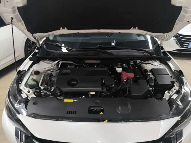 Nissan Sylphy — Фото автомобиля 19
