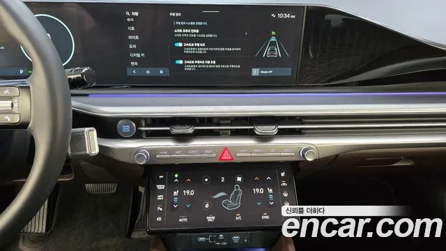 Hyundai Grandeur GN7 — Фото автомобиля 20